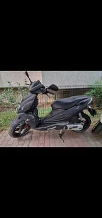 Vand moped/scuter Malaguti F12 Phantom