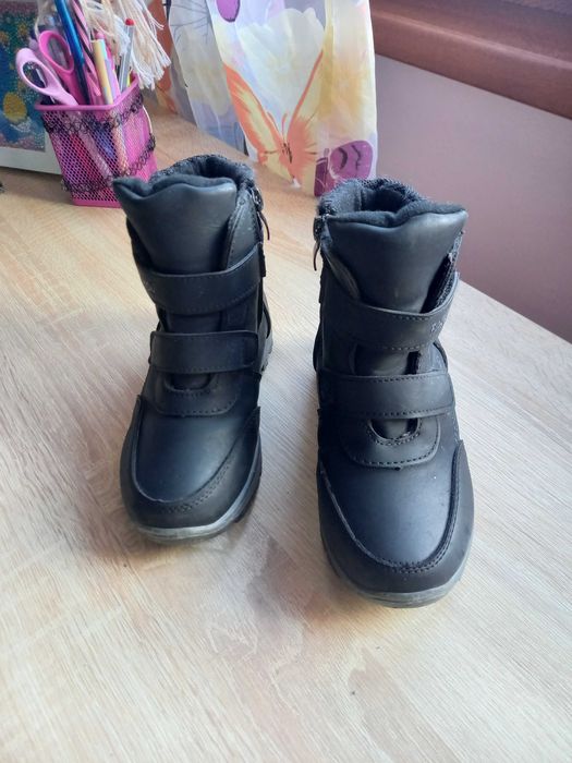 Боти  за  момче.