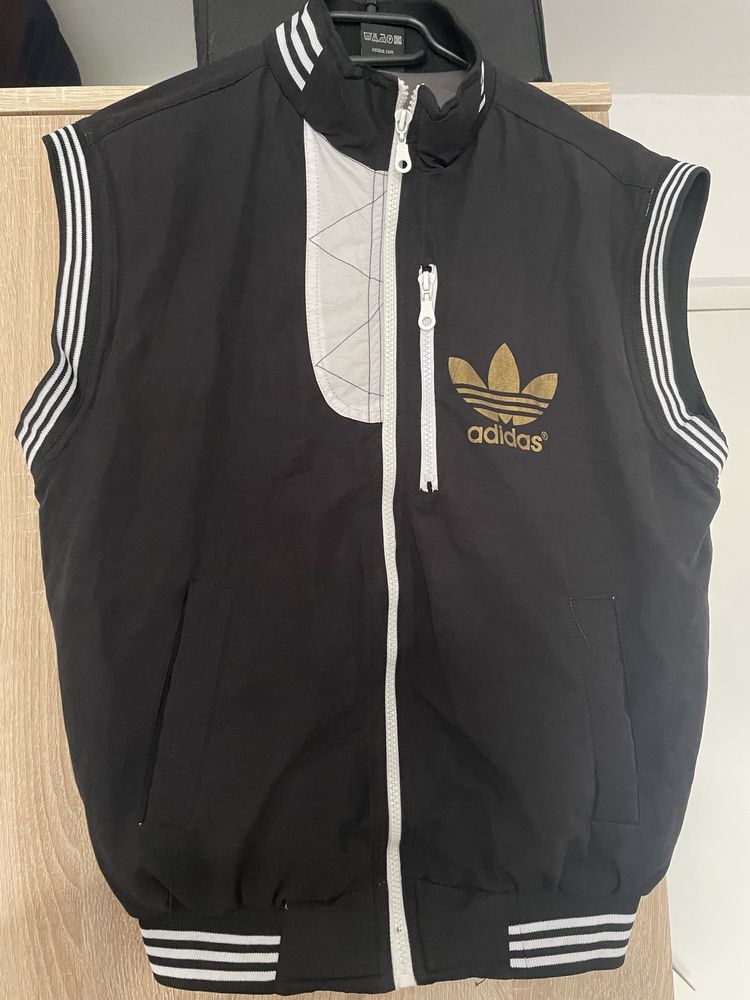 Vesta adidas marime M