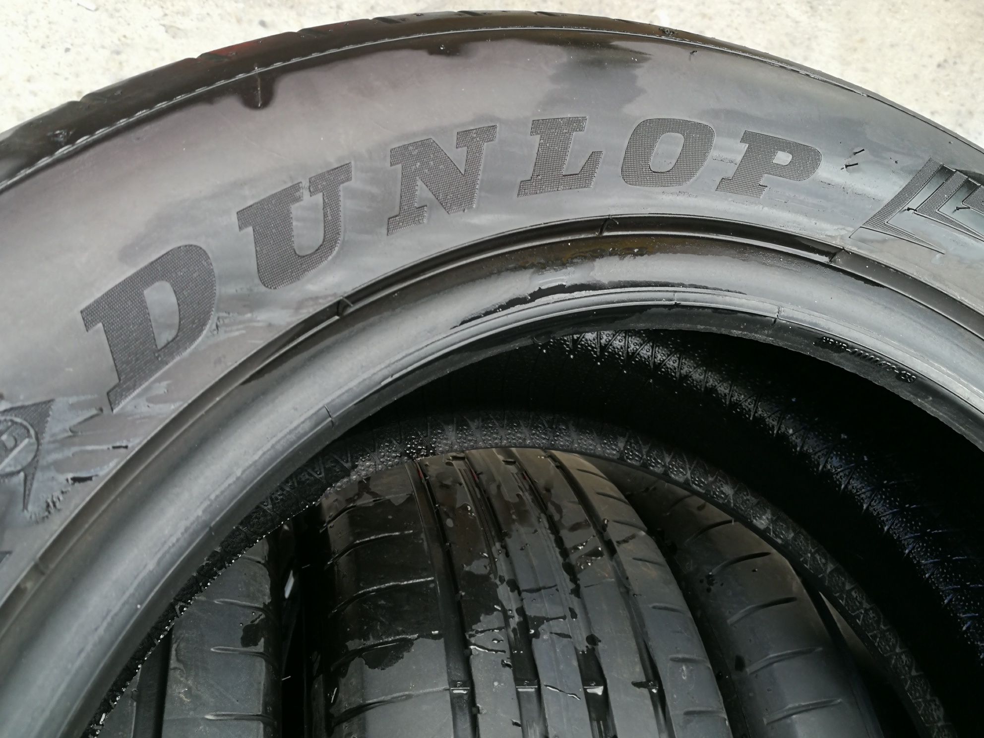 235/55/17 Dunlop  летни гуми