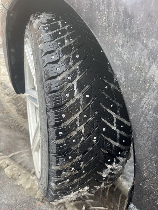 Продам Диски вместе с резиной