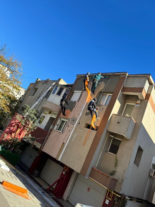 Firma de alpinisti utilitari autorizati