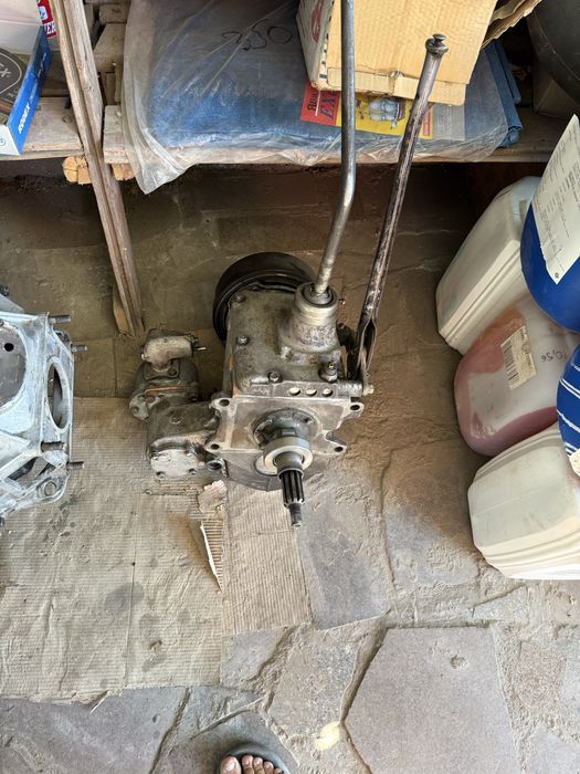 Продам Коробка на Газ 53.