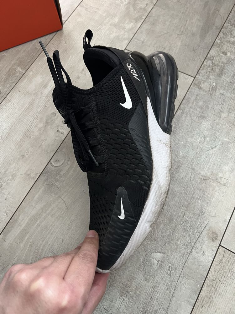 Оригинални мъжки маратонки Nike air max 270