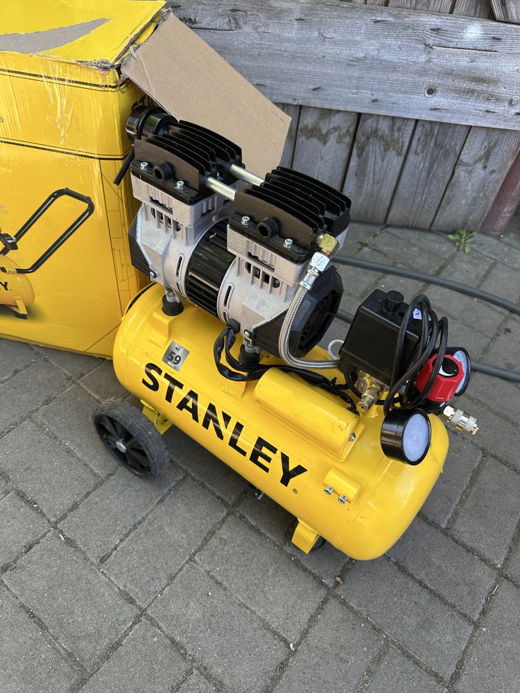 Compresor silentios fara hlei STANLEY 24 l, tip SXCMS1324HE
