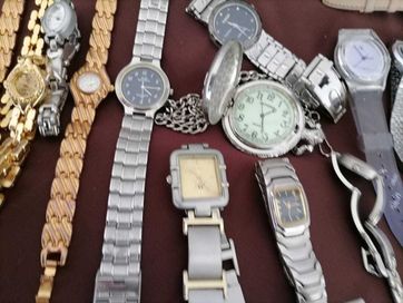 Продавам ръчни часовници