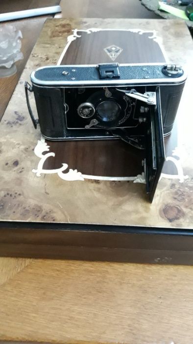 Aparat foto FOTH cu geanta de piele originala vechime 100 de ani