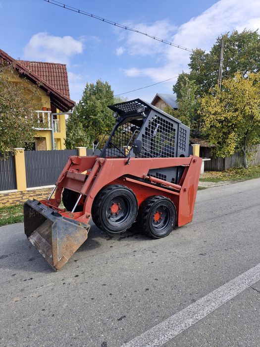 Mini încărcător Fai 2200kg