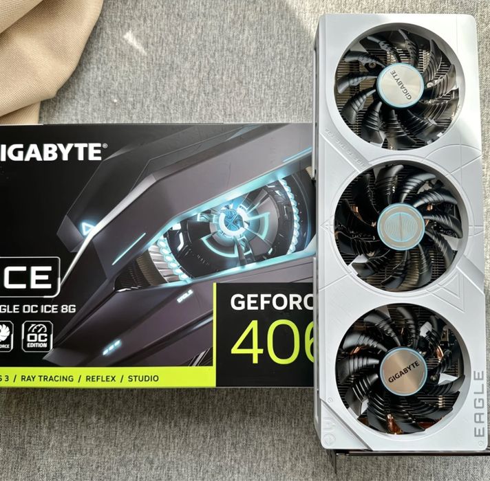 RTX 4060 TI Gigabyte EAGLE Белая