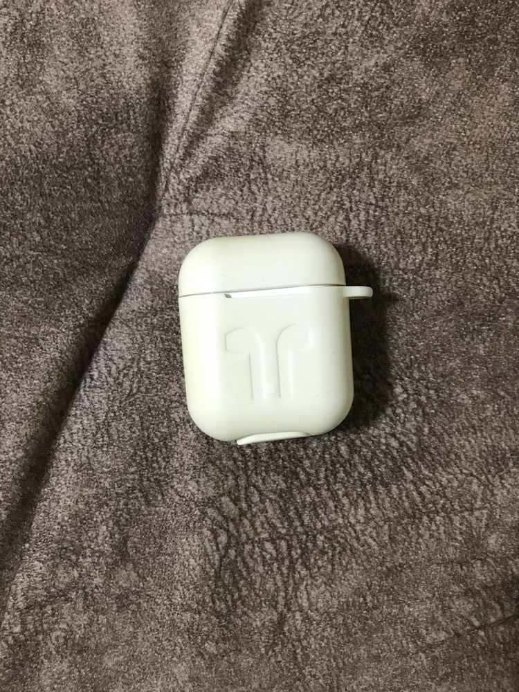 Продам air pods 2