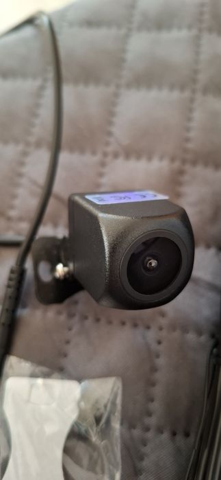 Camera auto spate sau bord nouă + cablu și accesorii montaj