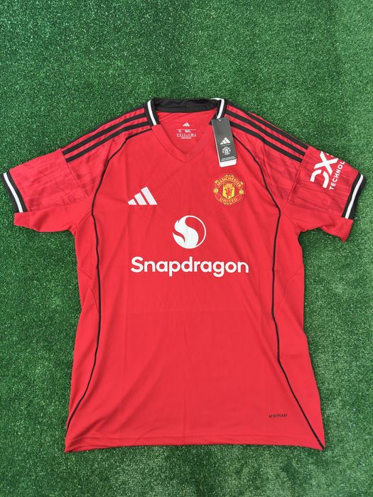 Футболни Тениски 2025/26