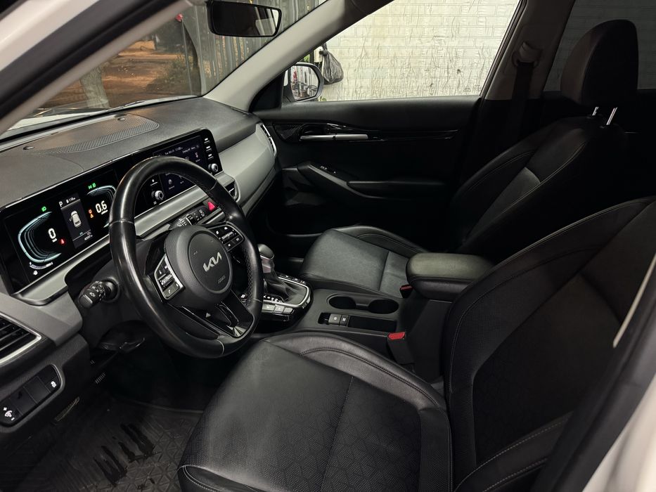 Kia Seltos style avtomat 2023 yil