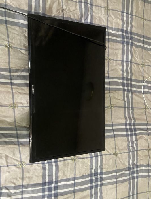 Продам ТВ samsung