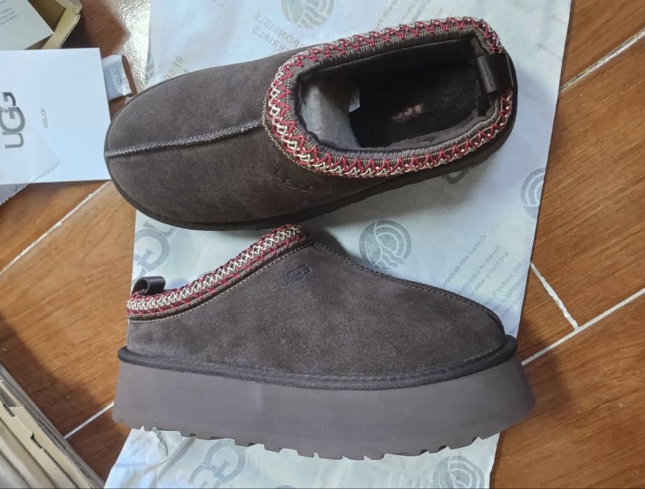 UGG Tazz Platform