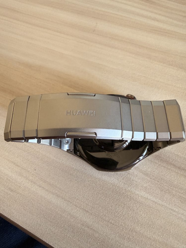 Смарт Часовник Huawei GT 5 Pro Titanium