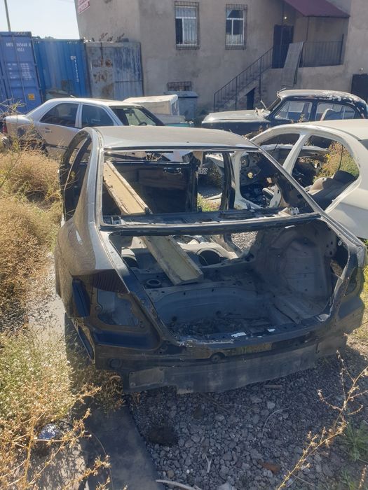 Кузов на Мерседес w204