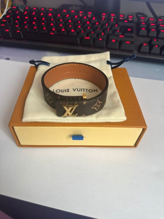 Brățări Louis Vuitton