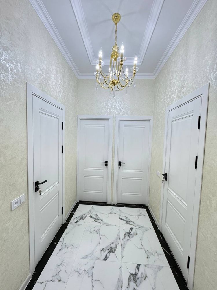 Продается 2 ком. Квартира на 10 этаже площадью 40 кв.м. В Микрорайоне