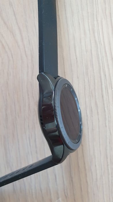 Samsung Galaxy Watch SM-R815 42mm Negru problema incarcare Curier OLX