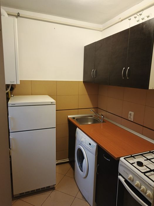 Apartament de închiriat