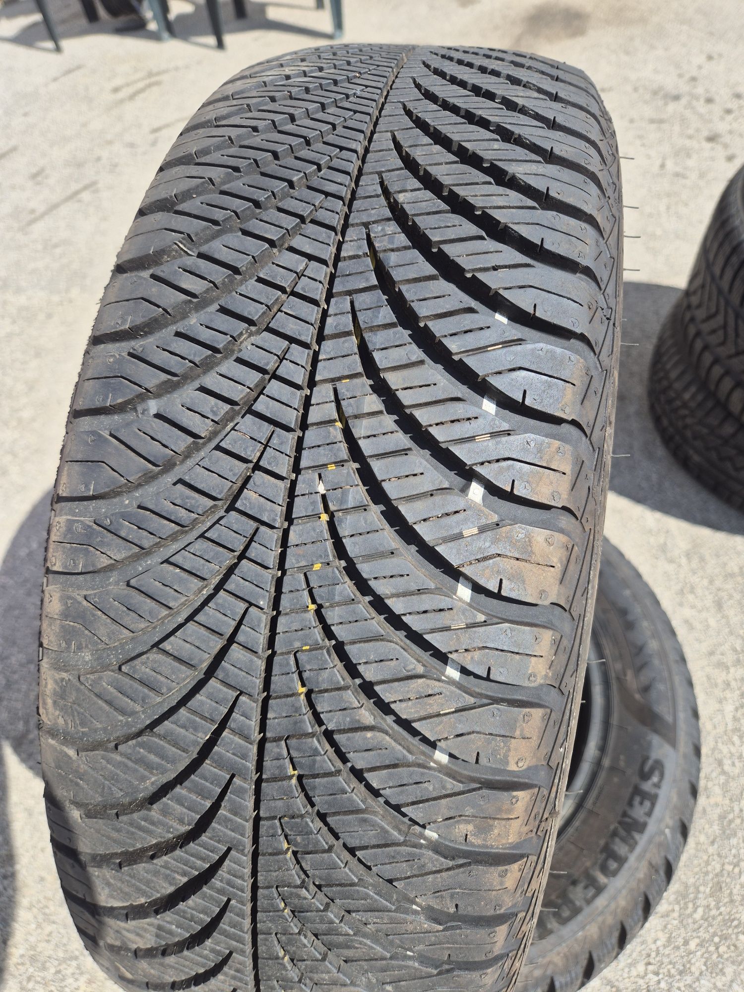 1бр. 195/55/16 Goodyear Vector 4 Seasons гумя лятна зимна
