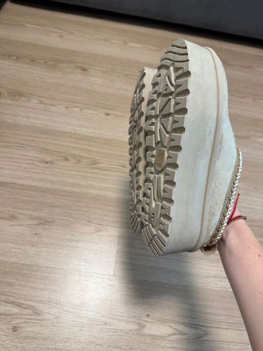 Обувки тип пантофка