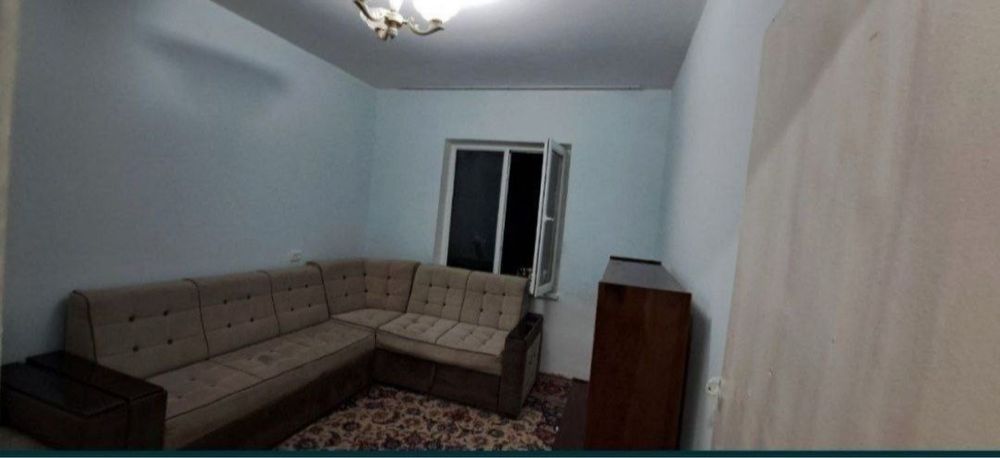 5 mkr ijaraga kvartira beriladi 5 qavat 2 xonalik