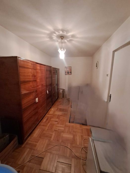 Vanzare apartament 2 camere