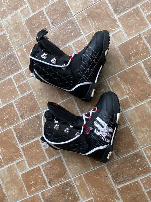 Placa snowboard Westige cu legaturi si boots marimea 39