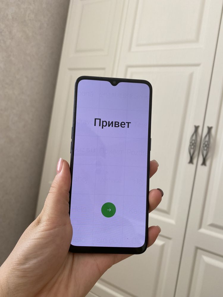 Телефон oppo reno 3