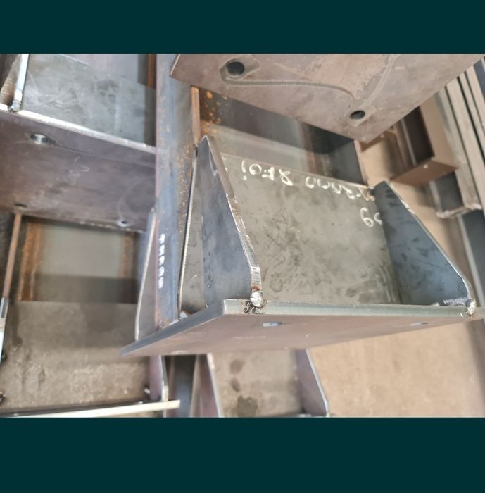 Hale agricole metalice casetate