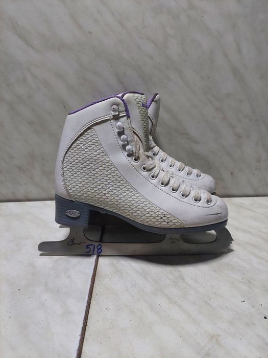 Patine gheata 518 N patinaj artistic Riedell marime 36 ( 23 cm)