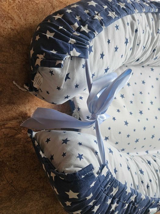 Бебешко гнездо с дръжки