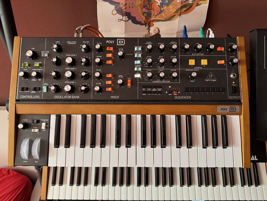 Sintetizator Behringer Poly D