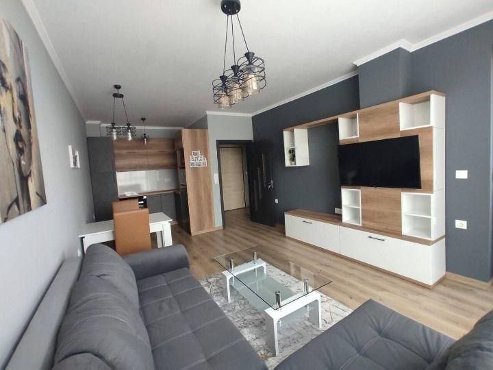 Луксозен ДВУСТАЕН апартамент в затворен комплекс в кв. Младежки хълм