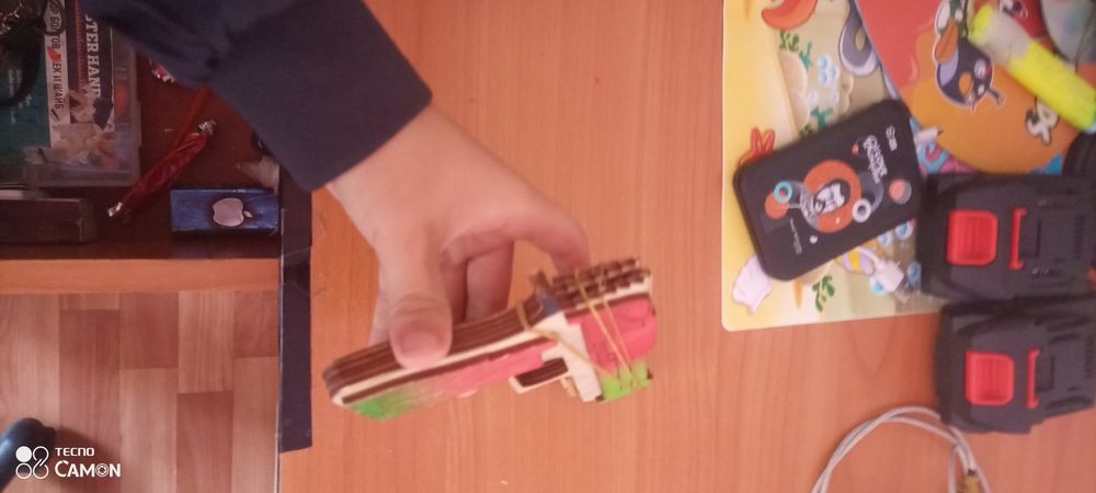 Продам игрушка писталеть