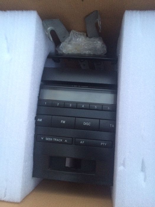 Ланд крузер 200 штатный магнитофон