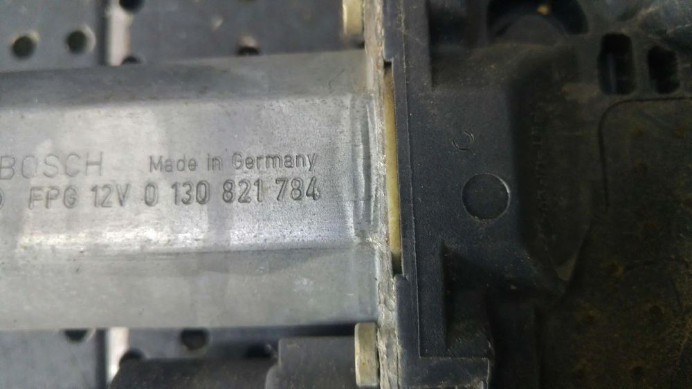 Motoras macara stanga spate audi a6 c5 break 0130821784