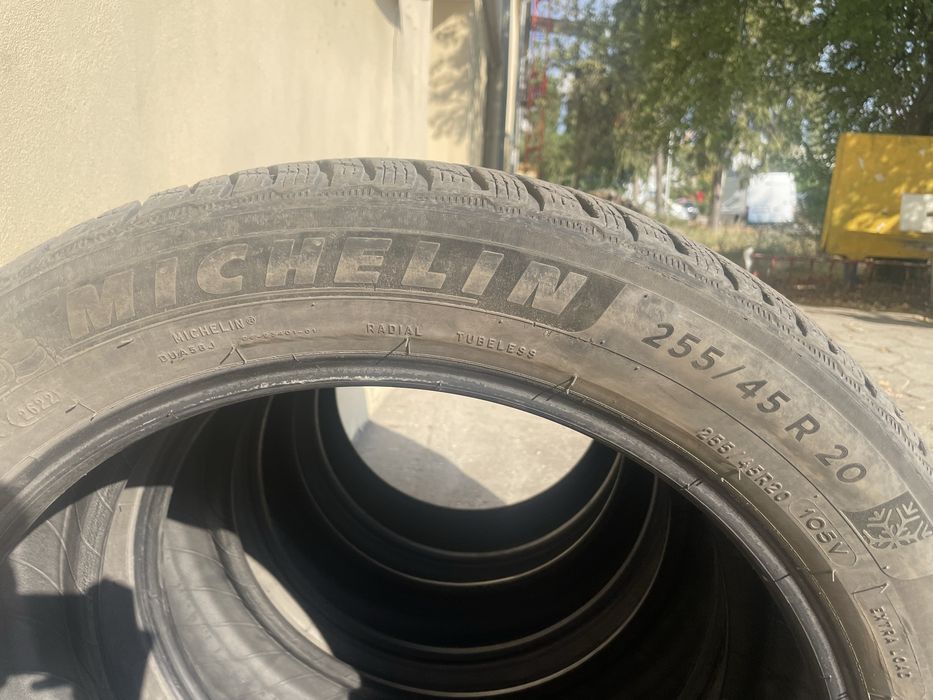255/45/20 Michelin Pilot Alpin 5 зимни гуми