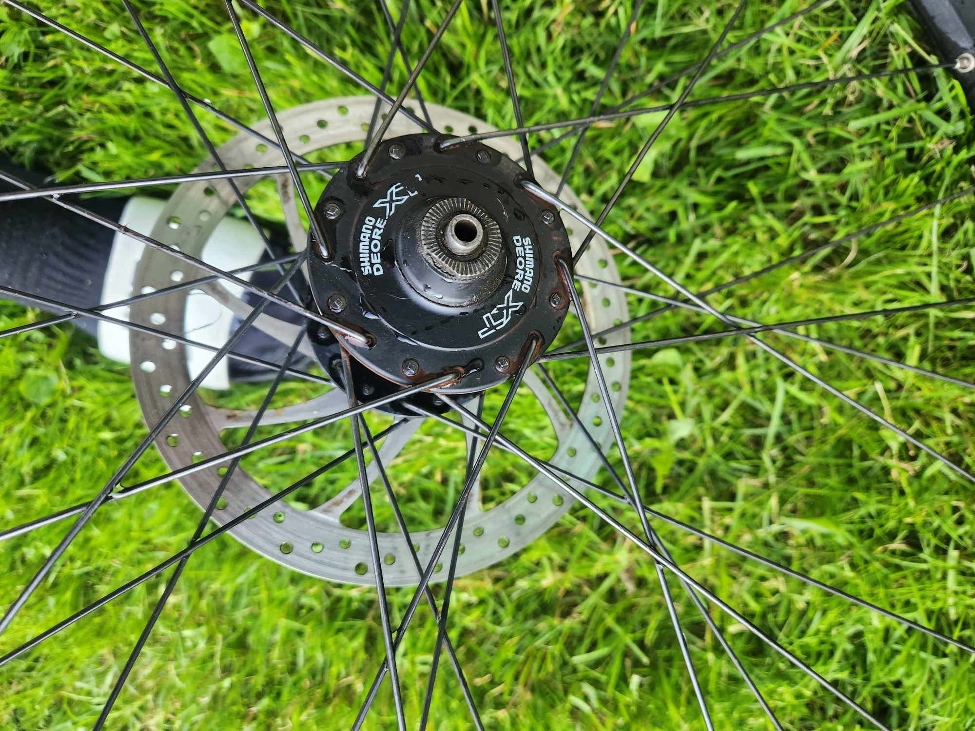 Vând roti de bicicleta