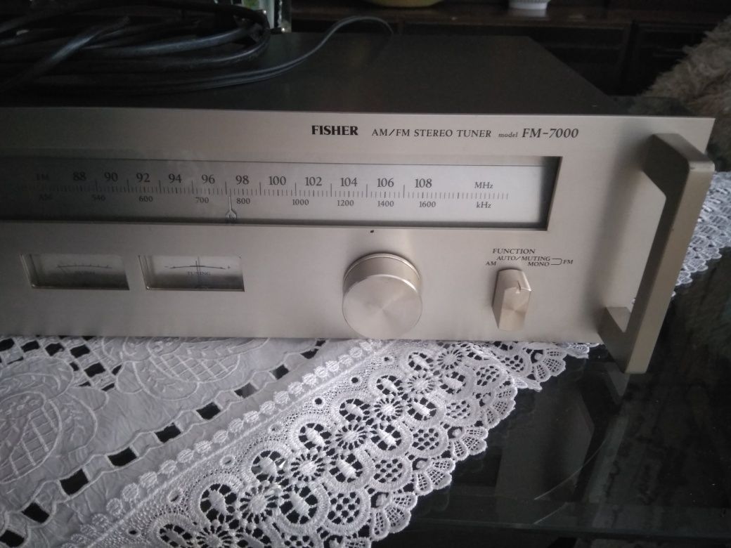 FISHER FM-7000.радио тунер