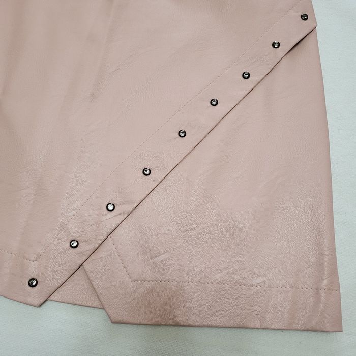 Fustă nouă roz prăfuit mărime S, din imitație piele