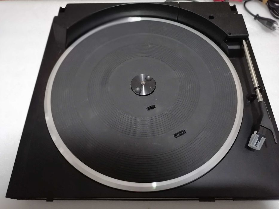 Pickup Technics SL-J110R – total automat, cu doza noua.