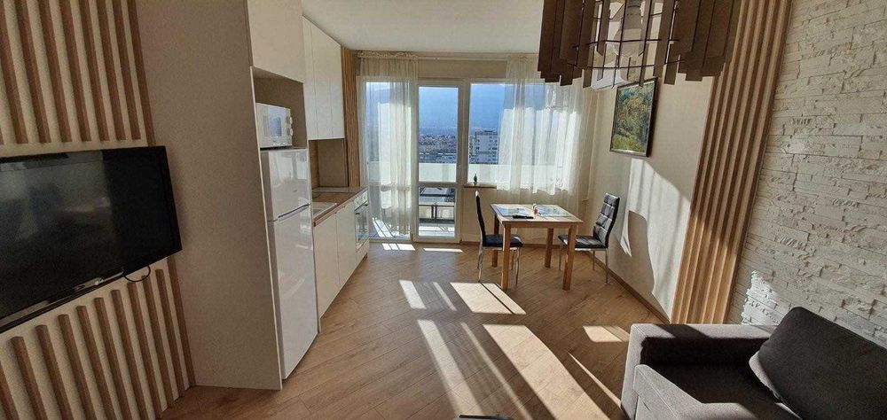 Дава се под наем Двустаен апартамент в София, Младост 1 - 55 кв.м за 375 € - Снимка #1