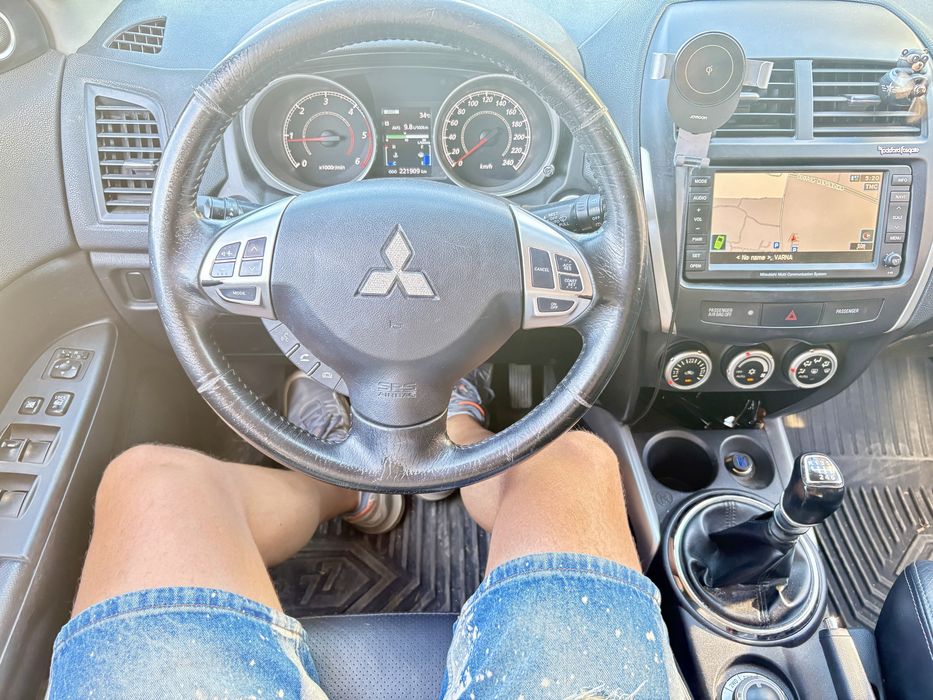 Mitsubishi ASX 1.8 DiD Всички екстри за модела
