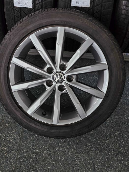 Jante Volkswagen Polo Anvelope iarna Continental 215 45 R16