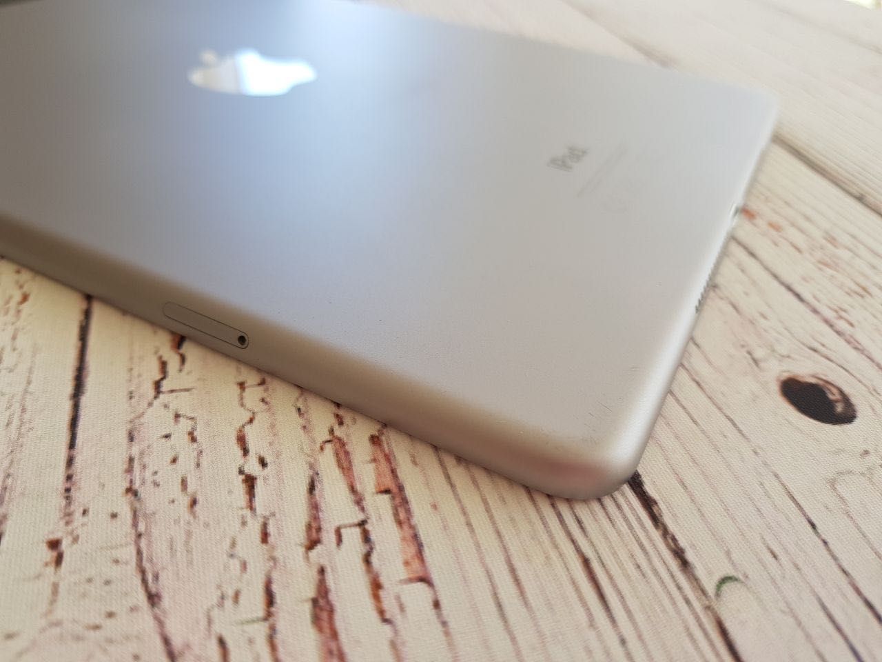 iPad AIR 2 64Gb (4G)