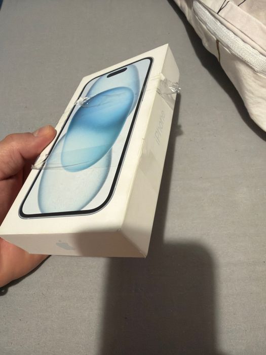 Schimb iPhone 15 128gb cu Jbl Partybox 320