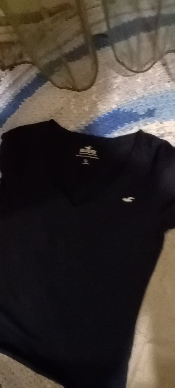 Set tricouri damă gri,negru și bleumarin Hollister